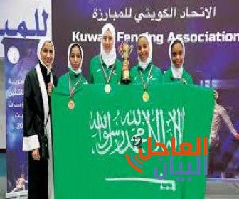 لاعبة المنتخب السعودي للمبارزة