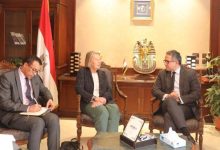 وزير السياحة