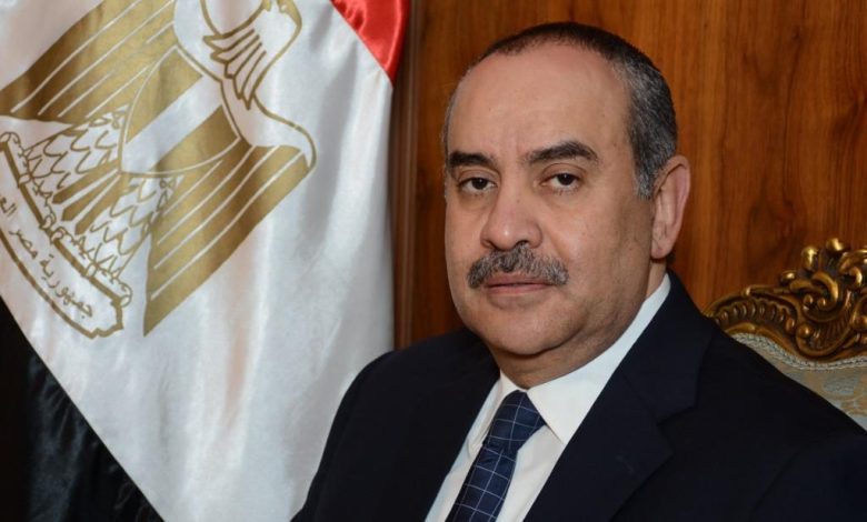 وزير الطيران المدنى