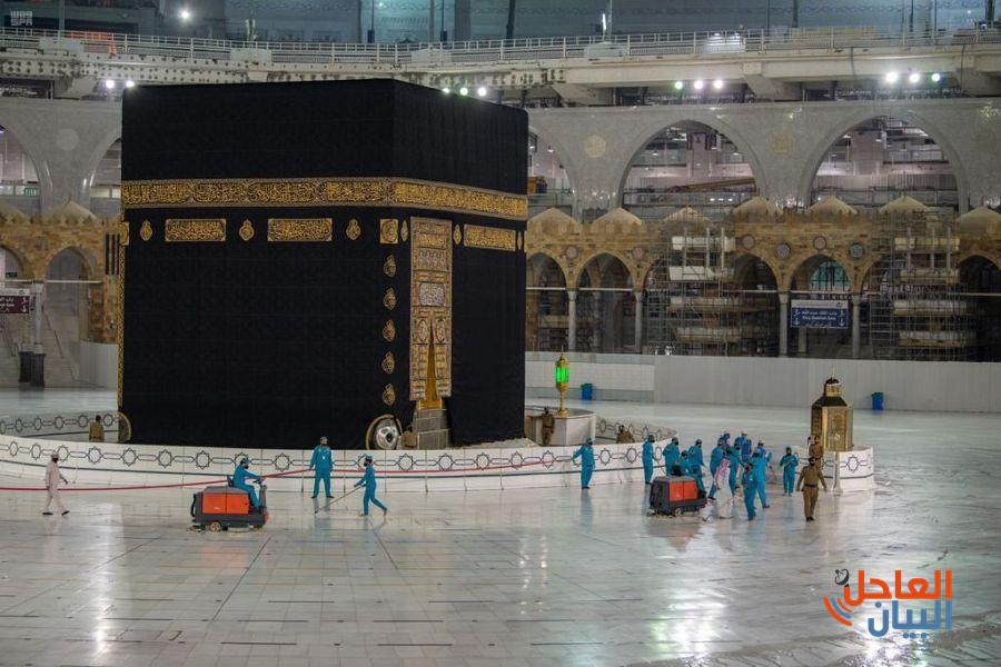 لتجنيد رئاسة شؤون الحرمين أكثر من 4 آلاف عامل لتطهير وتعطير المسجد الحرام