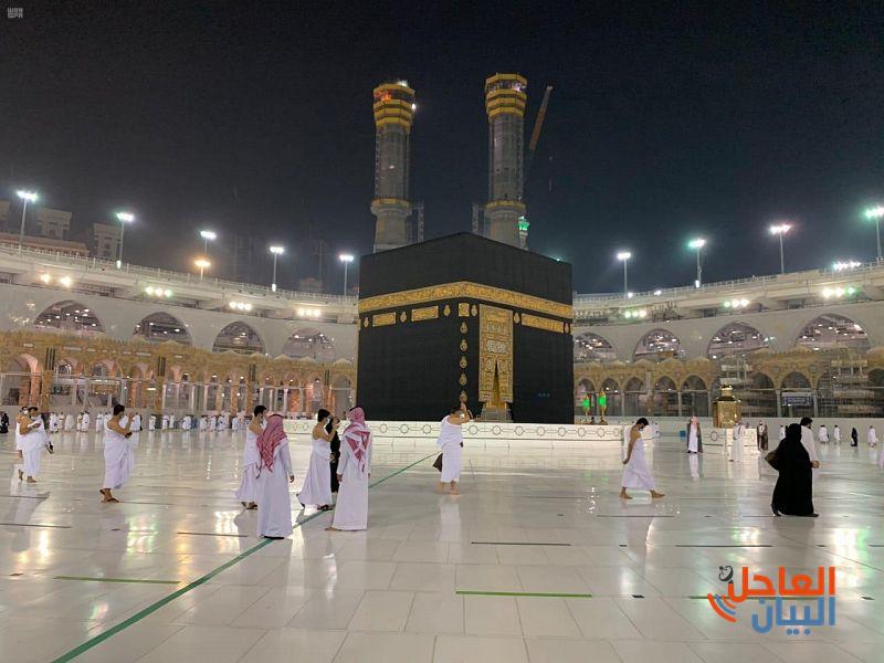 لوصول أولى طلائع المعتمرين المسجلين في تطبيق اعتمرنا