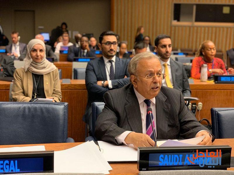 معالي مندوب المملكة الدائم لدى الأمم المتحدة السفير عبدالله بن يحيى المعلمي في الاجتماع