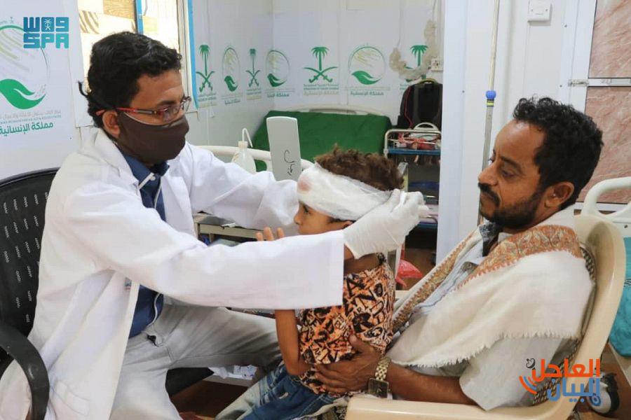 تقديم عيادات مركز الملك سلمان للإغاثة الطبية المتنقلة بالحديدة خدماتها العلاجية لـ 1 381 مستفيدًا خلال أسبوع