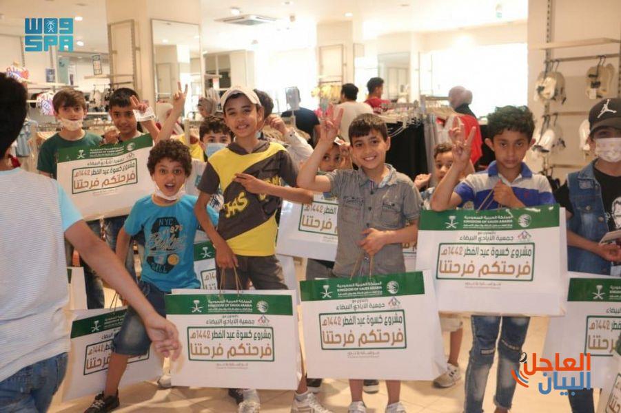 لتدشين مركز الملك سلمان للإغاثة مشروع توزيع كسوة عيد الفطر للأطفال الأيتام في لبنان