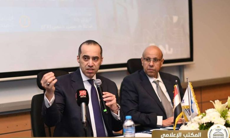 المستشار محمود فوزي